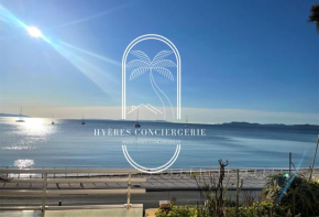 Hyères Plage Bona 1 chambre lit superposés Parking Wifi Pieds dans l'eau BY HC